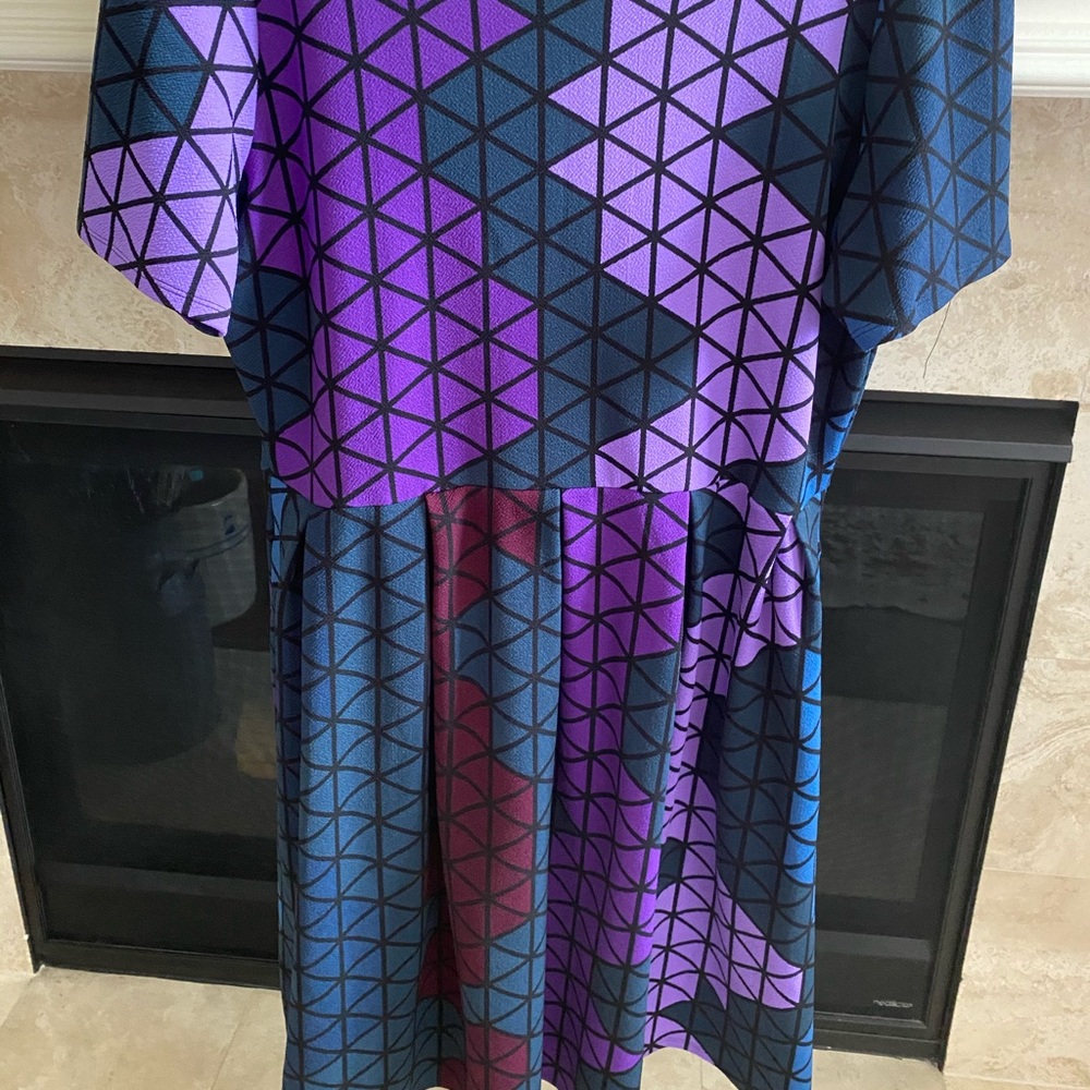 LulaRoe Amelia pocket dress
